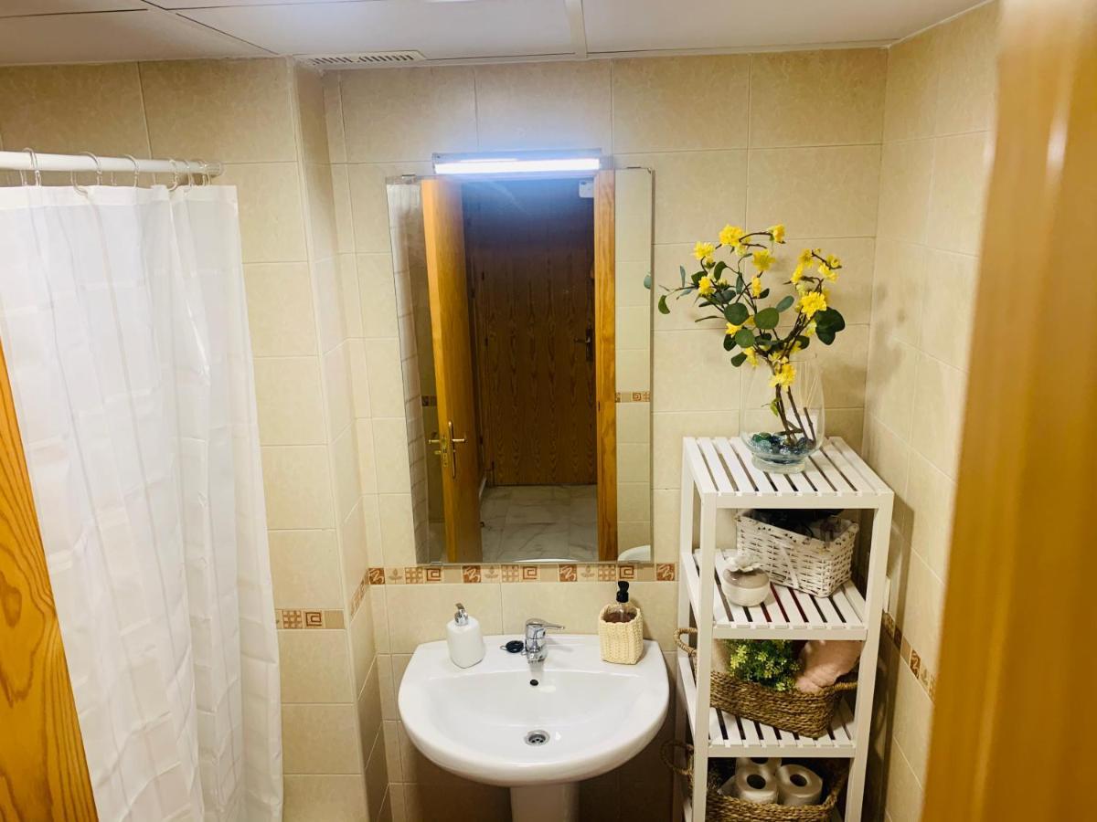 Bonito Apartamento Junto Al Gran Teatro Falla Cádiz Exterior foto